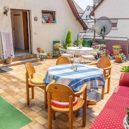 Apartmenthaus Ferienwohnungen Sila Weinstadt Εξωτερικό φωτογραφία